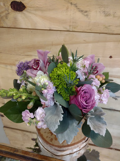 Florist «Paul Douglas Floral Designs», reviews and photos, 130 King St, Cohasset, MA 02025, USA