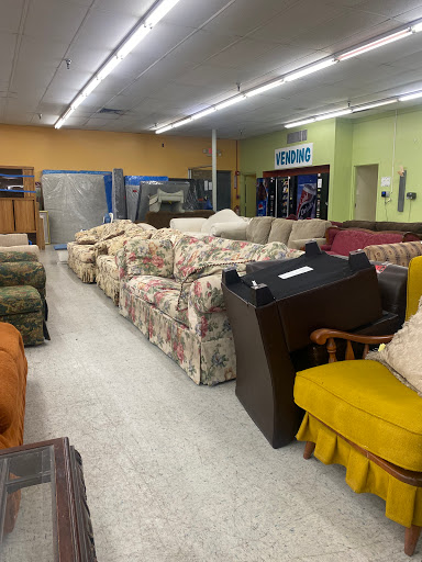 Thrift Store «Edgewood Thrift Store», reviews and photos, 1955 Pulaski Hwy, Edgewood, MD 21040, USA