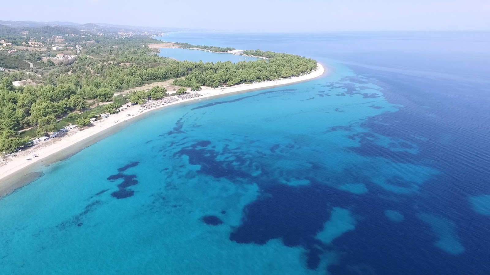 Photo de Glarokavos beach situé dans une zone naturelle