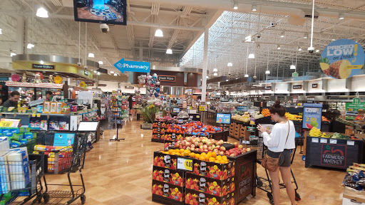 Grocery Store «Harris Teeter», reviews and photos, 3779 Boston St, Baltimore, MD 21224, USA