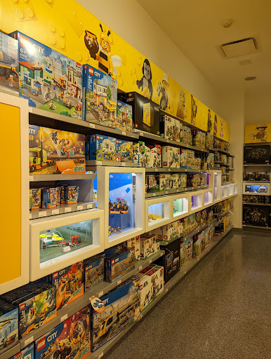 Toy Store «The LEGO Store», reviews and photos, 55 W County Center Dr, Des Peres, MO 63131, USA