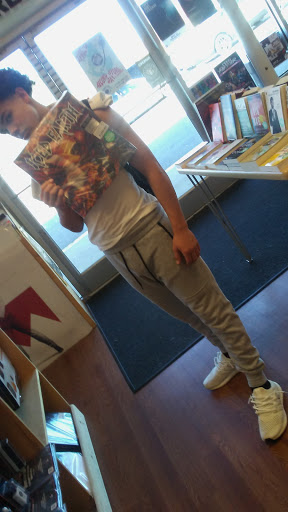 Book Store «AFK Books & Records», reviews and photos, 4801 Shore Dr d, Virginia Beach, VA 23455, USA