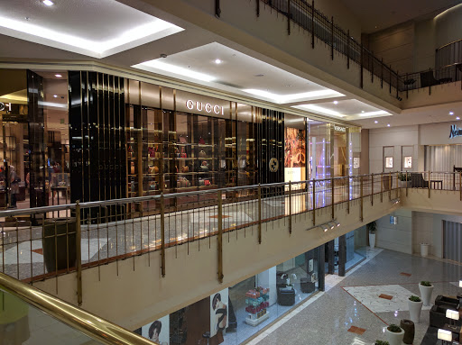 Shopping Mall «Tysons Galleria», reviews and photos, 2001 International Dr, McLean, VA 22102, USA