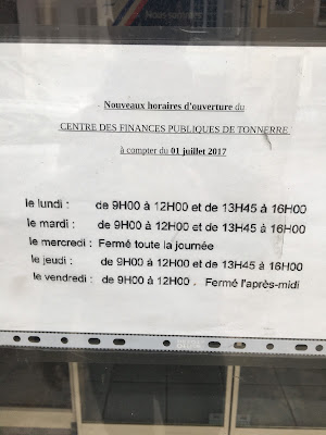 Centre Des Finances Publiques à Tonnerre