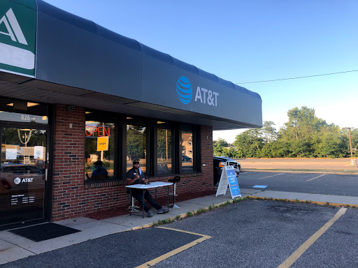 AT&T, 826 Boston Rd, Springfield, MA 01119, USA, 