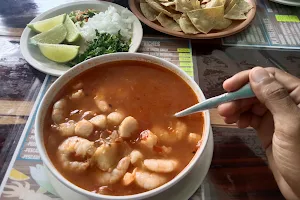 El Cheff Ceviches Y Cockteles image