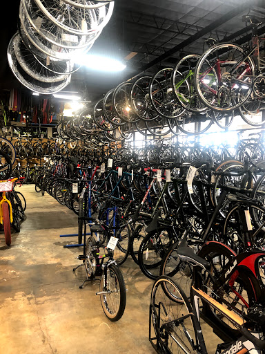Bicycle Store «I Cycle Bike Shop», reviews and photos, 2040 E T C Jester Blvd, Houston, TX 77008, USA