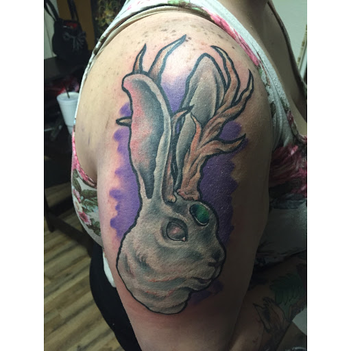 Tattoo Shop «Red Dirt Tattoo Company», reviews and photos, 8373 Culebra Rd #107, San Antonio, TX 78251, USA