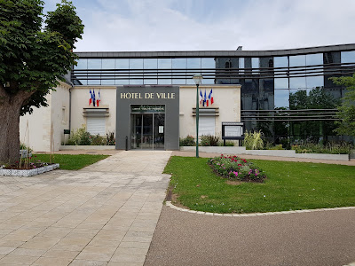 Mairie à Le Poinçonnet