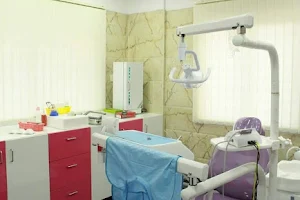 Avinashi Multispeciality Dental clinic, Implant, Headache and Migraine Centre image
