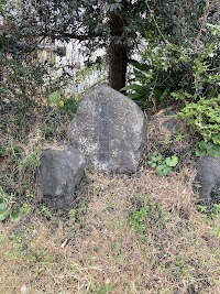 沼田新田の一里塚