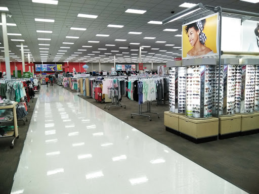 Department Store «Target», reviews and photos, 601 S Plano Rd, Richardson, TX 75081, USA