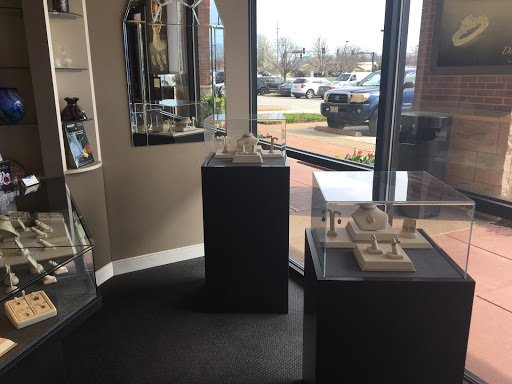 Jeweler «Michael Herr Diamonds & Fine Jewelry», reviews and photos, 17221 Chesterfield Airport Rd, Chesterfield, MO 63005, USA