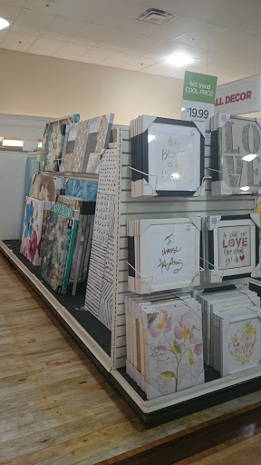 Department Store «HomeGoods», reviews and photos, 7491 North Point Pkwy, Alpharetta, GA 30022, USA