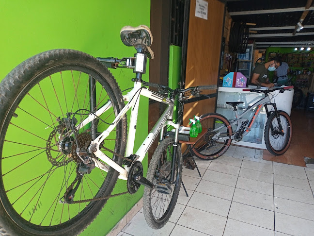 Taller y Tienda Mantenciones Reparaciones Repuestos Accesorios Bicicletas Antofagasta - Tienda de bicicletas
