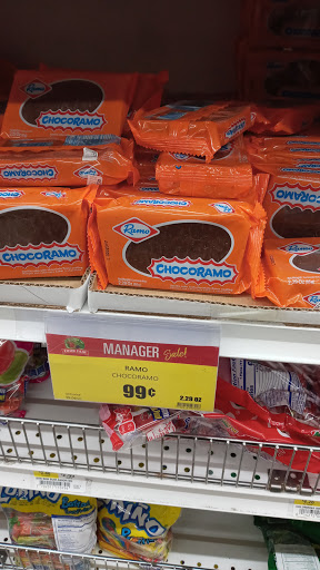 Supermarket «Food Fair La Gran Marqueta», reviews and photos, 946 Market St, Paterson, NJ 07513, USA