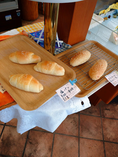 アケボノ製パン（有）