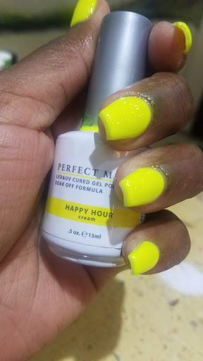 Nail Salon «T L Nails Spa in Kohls Plaza», reviews and photos, 12148 Miramar Pkwy, Miramar, FL 33025, USA