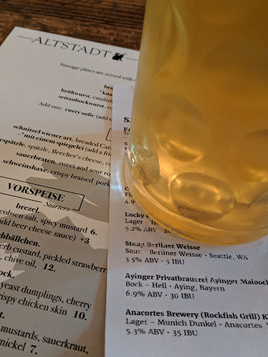 German Restaurant «Altstadt Bierhalle & Brathaus», reviews and photos, 209 1st Avenue South, Seattle, WA 98104, USA