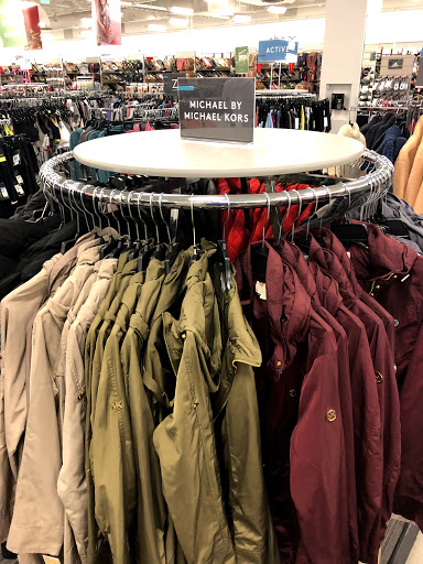 Department Store «Nordstrom Rack Lake Brandon Plaza», reviews and photos, 11201 Causeway Blvd, Brandon, FL 33511, USA