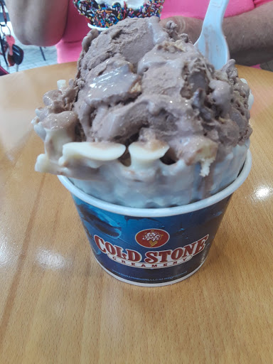 Ice Cream Shop «Cold Stone Creamery», reviews and photos, 1615 Town Center Dr, Lakeland, FL 33803, USA