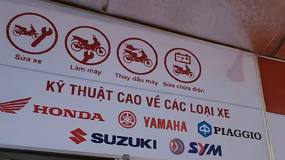 Kỹ thuật cao xe máy xe điện Thịnh Nguyễn
