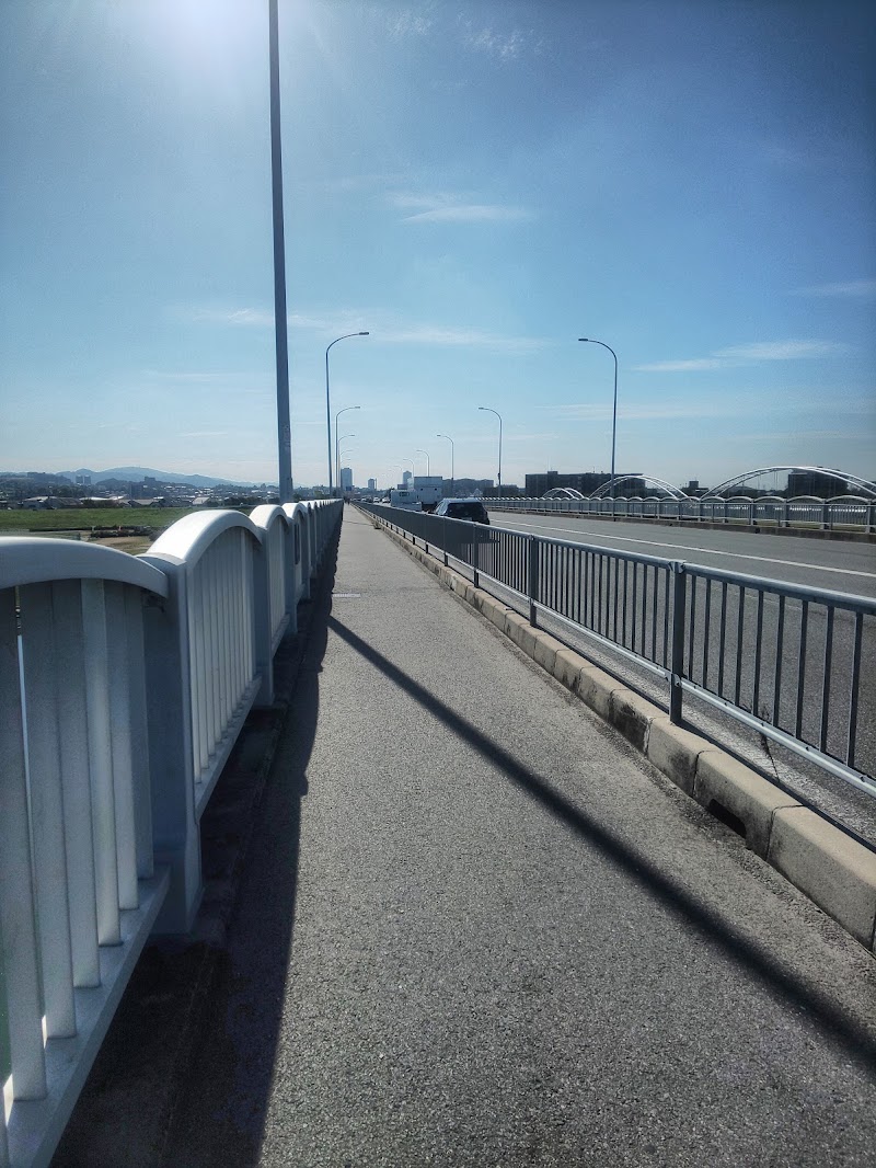 軽自動車検査協会 大阪主管事務所高槻支所 大阪府高槻市大塚町 自動車検査所 グルコミ