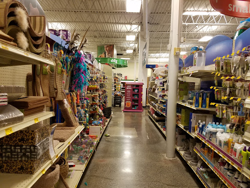 Pet Supply Store «PetSmart», reviews and photos, 3401 Erie Blvd E, Syracuse, NY 13214, USA