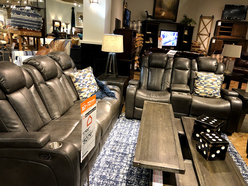 Furniture Store «Ashley HomeStore», reviews and photos, 2615 Vildibil Dr, Brandon, FL 33510, USA