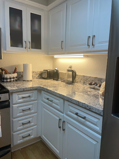 Reborn Cabinets Inc. image