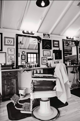 Barber Shop «The Den Barber Shop & Shave Parlor», reviews and photos, 1854 S Coast Hwy #1, Laguna Beach, CA 92651, USA