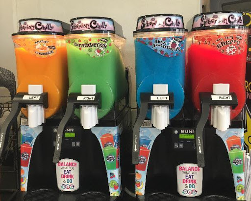 Gas Station «Lake Forest Shell», reviews and photos, 193 E Deerpath Rd, Lake Forest, IL 60045, USA