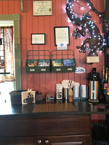 Coffee Shop «Dancing Turtle Coffee Shop», reviews and photos, 58079 NC-12, Hatteras, NC 27943, USA
