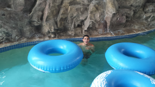 Hotel «Caribbean Cove Hotel & Conference Center», reviews and photos, 3850 Depauw Blvd, Indianapolis, IN 46268, USA