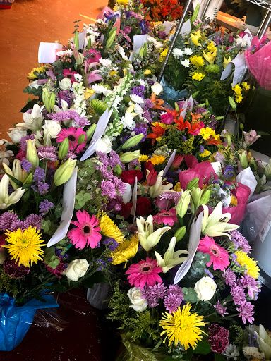 Florist «Illusion Florist & Events», reviews and photos, 12231 SE Stark St, Portland, OR 97233, USA