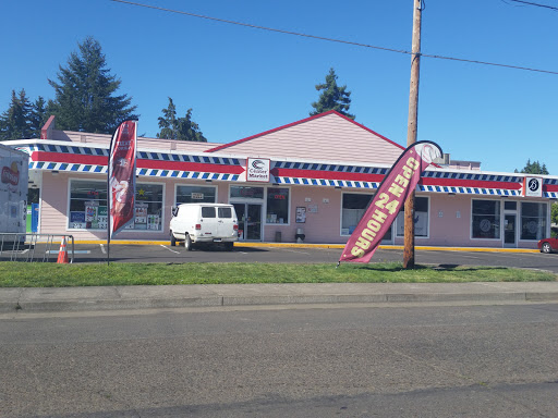 Center Market Dayton, 901 Ferry St, Dayton, OR 97114, USA, 