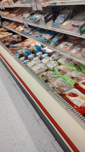 Grocery Store «Food Lion», reviews and photos, 4195 Winchester Rd, Marshall, VA 20115, USA