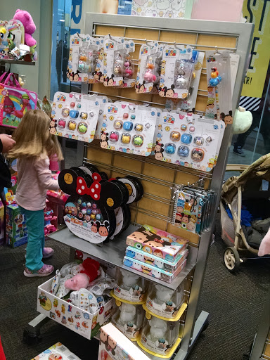 Book Store «Books-A-Million», reviews and photos, 6170 W Grand Ave #309, Gurnee, IL 60031, USA