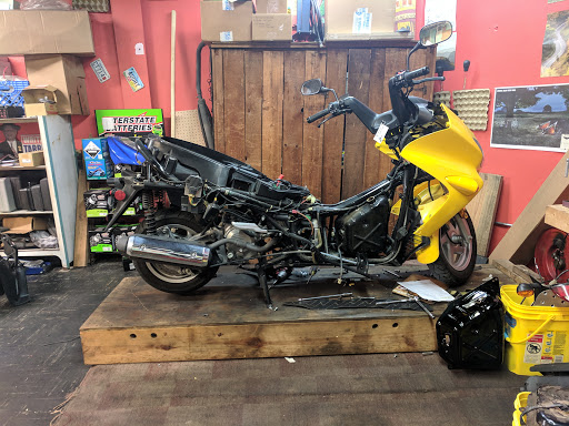 Motor Scooter Dealer «Metro Scooter», reviews and photos, 3716 Montgomery Rd, Cincinnati, OH 45207, USA