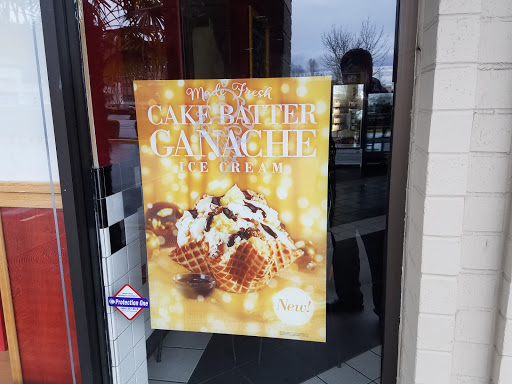 Ice Cream Shop «Cold Stone Creamery», reviews and photos, 17304 Southcenter Pkwy, Tukwila, WA 98188, USA