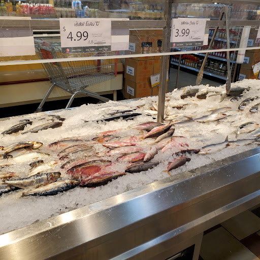 Supermarket «Seafood City Supermarket», reviews and photos, 5033 N Elston Ave, Chicago, IL 60630, USA