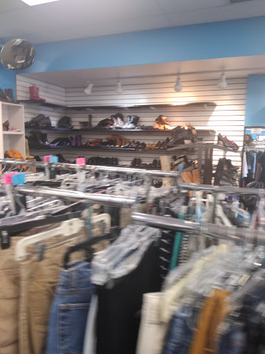 Thrift Store «Humane Society Thrift Shop», reviews and photos, 1111 S Camino Del Rio, Durango, CO 81303, USA