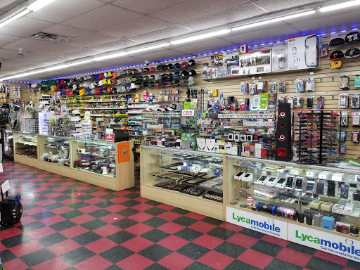Vaporizer Store «King Discount Store», reviews and photos, 1264 S WW White Rd, San Antonio, TX 78220, USA