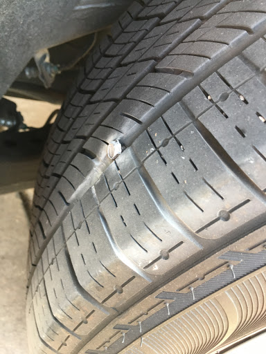 Car Repair and Maintenance «Alamo Heights Car Care Center», reviews and photos, 6510 N New Braunfels Ave, San Antonio, TX 78209, USA