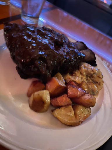 Restaurant «Noreys», reviews and photos, 156 Broadway, Newport, RI 02840, USA