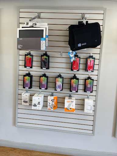 Computer Store «Computer Hardware Lincoln - Apple Premier Partner», reviews and photos, 235 S 70th St #101, Lincoln, NE 68510, USA