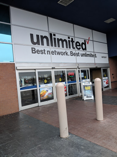 Electronics Store «Best Buy», reviews and photos, 3450 S Glenstone Ave, Springfield, MO 65804, USA