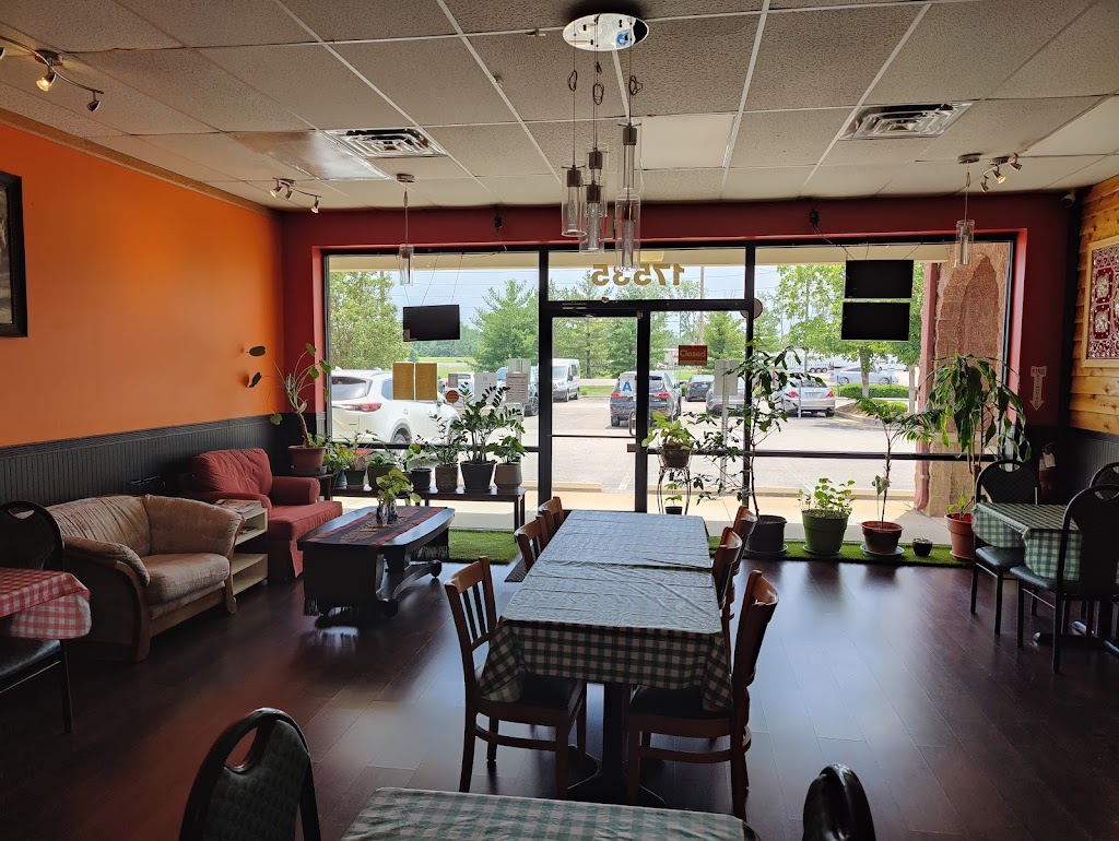 Sunisa’s Thai Restaurants 63005