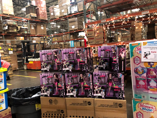 Toy Store «Mattel Toy Store», reviews and photos, 501 Meacham Blvd, Fort Worth, TX 76106, USA