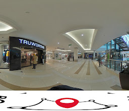 Kenilworth Centre photo